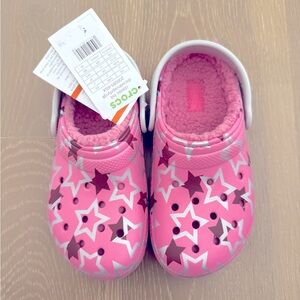 NEW Pink Star Fleece Lined Crocs